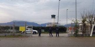 Mbrojtja Civile ngarkon Ballukun që të marrë masa për rikthimin e punës në Rinas/ Kontrollorët do të zëvendësohen me shqiptarë, ose të huaj