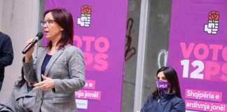 Skuadra fituese e PS takime entuziaste në lagjet 5 dhe 6