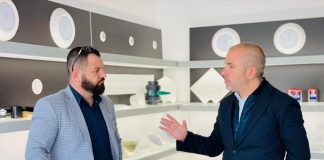 “Me punën e bërë ma keni marrë zemrën”/ Biznesmeni historikisht me bindje te djathtë, deklaron votën për PS