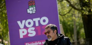 Çuçi në Lunxhëri: Fermerët aplikojnë për subvencionet përmes celularit. Më parë ose të mbanin peng për votën ose të merrnin gjysmat e parave. Nuk mbaj mend një vepër qe kanë bërë qeveritë e kaluara për Gjirokastrën