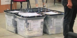 Pusteci i pari që nis nga numërimi/ Del rezultati i qendrës së parë, fiton PS