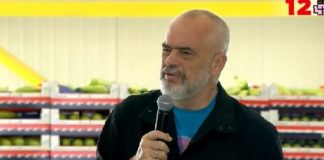 Kryeministri Rama me fermerët në Berat: 7 vite më parë në rrugë ishte bujqësia e mbijetesës! Sot e rrallë të shohësh ndonjë tezgë