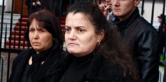 Trembuni vetëm nga një nënë, një motër, një grua shqiptare