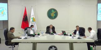 KAS rrëzon 3 kërkesa të PD-LSI dhe Vetëvendosjes për zgjedhjet në qarkun e Gjirokastrës