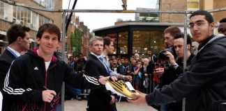 Këpucët e Messit në ankand, ja shifra marramendëse