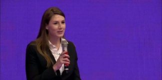 Zv/ ministrja e Arsimit bëhet nostalgjike, poston foton e veçantë: Kujtimet më të bukura