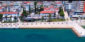 Rama publikon pamje nga shëtitorja: Saranda e bukur