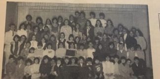 Mësimi i gjuhës shqipe në Kanada përmes një foto realizuar në 1979