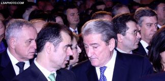 Berisha ‘non grata’, Selami: Fillimi i fundit të korrupsionit dhe pandëshkimit, Faleminderit SHBA