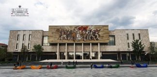 Muzeu Historik Kombëtar rihapet për vizitorët