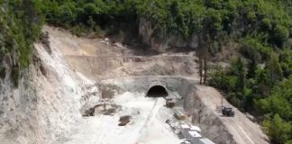 Rruga Delvinë – Kardhiq/ Rama publikon videon nga tuneli i Skarficës: Vijon puna