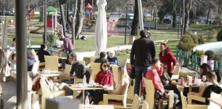 Gazetari: Shqipëria ka më shumë mundësi se Anglia, shoqet angleze të vajzës sime duan të jetojnë këtu