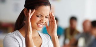 4 metoda natyrale për të shpëtuar nga dhimbjet e kokës