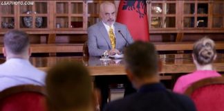 Kryeministri Rama: Kush shkel rregullat me mjete luksoze, do i hetohet pasuria! Operacioni për ndërtimet pa leje vijon në kohë