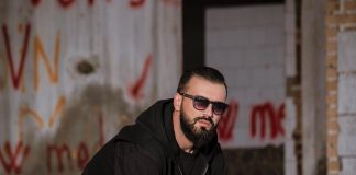 Ish-konkurrenti i “Për’puthen” plas “bombën”: Prej dy vitesh i martuar dhe shumë shpejt do të bëhet baba