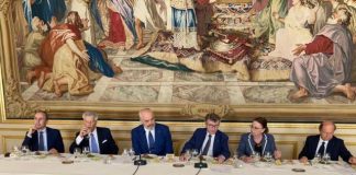 Rama ndan fotot: I ftuar i nderit në Institutin Francez të Marrëdhënieve Ndërkombëtare