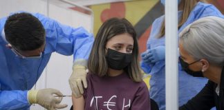 Italia hap vaksinimin antiCOVID-19 për mbi 12-vjeçarët