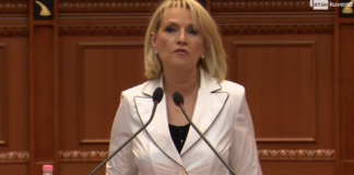 Duartrokitje në sallë/ “Faleminderit Edi Rama, mik dhe lider”, Mimi Kodheli flet për herë të fundit si deputete