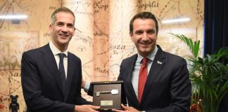 Veliaj i jep Çelësin e Qytetit homologut të Athinës: Lajm fantastik hapja e kufirit