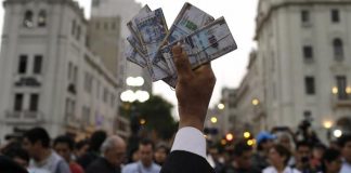 Argument/ Rr eziqet e d ështimit të sistemit politik të Perusë