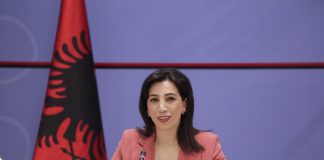 Marrëveshje për forcimin e kulturës së ligjshmërisë tek nxënësit, ministrja Kushi: Projekti pilot edukativ antikorrupsion, kontribut shtesë për të përgatitur qytetarët e denjë të së ardhmes