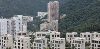 Çmenduri/ Në Hong Kong, një vend parkimi u shit 1.3 milion dollarë