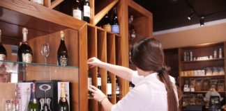 Fiskalizimi/ Denaj: Portali Self Care i bën transaksionet e biznesit më të lehta