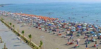 Sa qytetarë nga Kosova zgjodhën Shqipërinë për fundjavë/ Shifrat nga pikat kufitare