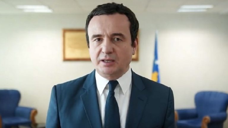 Analisti kosovar kundër Kurtit: Nuk ka guxim të marrë asnjë vendim!