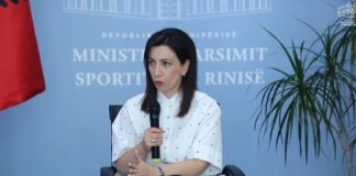 Programet e përbashkëta me Universitetin e Torinos/ Ministrja Kushi takim me studentët: Proritet bashkëpunimi me BE për diplomat e dyfishta