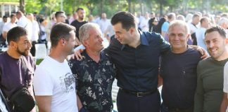 Problemet e PD-së së Lulzim Bashës, nuk janë prekjet e shpeshta të statutit