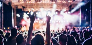 Holanda anulon ngjarjet me kohëzgjatje mbi 24 orë