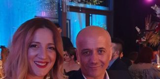 Pas shumë vitesh bashkëjetesë, Salsano Rrapi dhe Erjona Kakeli kurorëzojnë dashurinë me martesë