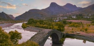 Ura e Kamarës, monumenti 400-vjeçar që nuk duhet lënë pa u vizituar