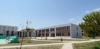 Rindërtimi në Thumanë/ Ahmetaj inspekton punimet : Deri në shtator gati 278 apartamente në 14 pallate dhe 155 banesa individuale