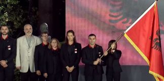 Rama i dorëzon flamurin ekipit olimpik: Rëndësi ka pjesëmarrja, pas Tokios flasim për programin