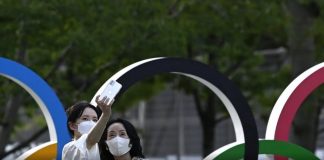 Olimpiada nuk anulohet, e hap Perandori i Japonisë, e pranishme edhe Zonja e Parë e SHBA-ve