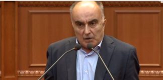 “Shfrenohet” deputeti i opozitës: Brukseli me dy fytyra, me kë talleni ju mër langaraqë, pa b**kë ishit