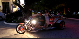 Video/ Me ‘Harley Davidson’ në mbrëmjen e maturës, ja çfarë bëjnë vajzat në Durrës