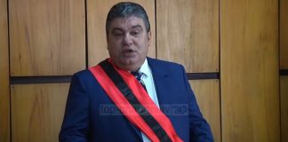 Biznesmeni që mori fitimet e tenderit/ Ndërhyri që vajza e kryebashkiakut të Lushnjes të merrte provimin e Mjekësisë