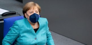 Si Angela Merkel e ktheu pas “orën” e historisë gjermane