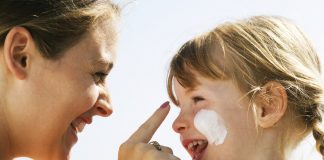 Sa të rrezikuar janë fëmijët nga ekspozimi i tepërt në diell