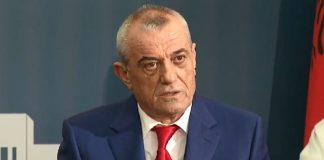 Ruçi uron homologun e Maqedonisë së Veriut në ditën e pavarësisë: Jemi partnerë të ngushtë në NATO dhe në pritje të mbajtjes së Tryezës së Parë Ndërqeveritare