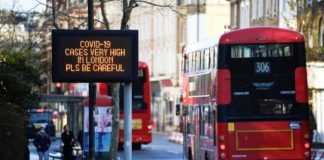 Rregullat britanike të udhëtimit COVID-19 krijojnë konfuzion