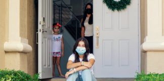 Studimi i fundit: Fëmijët e vegjël transmetojnë Covid në shtëpi më shpesh sesa adoleshentët