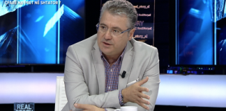 Ikja e Mark Markut nga opozita me dyer të mbyllura