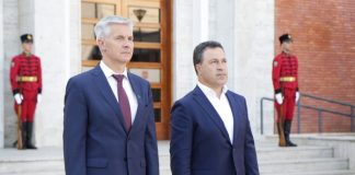 Peleshi pret ministrin letonez, Pabriks: Shqipëria e vendosur të kontribuojë në ‘Kamp Adazi’