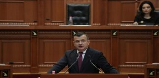 Taulant Balla: Hapi i parë i bashkëpunimit me opozitën duhet të jenë ndryshimet Kushtetuese për vijimin e procesit të Vettingut