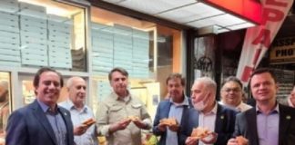 Restorantet e New York nuk lejojnë të pavaksinuarit, presidenti i Brazilit ushqehet me pica në trotuar