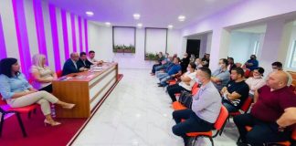 Takime në bazë me Subashin dhe Koçin, Balla nis fushatën organizative në Fier